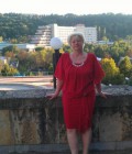 Rencontre Femme : Natali, 61 ans à Russe  Санкт-Петербург